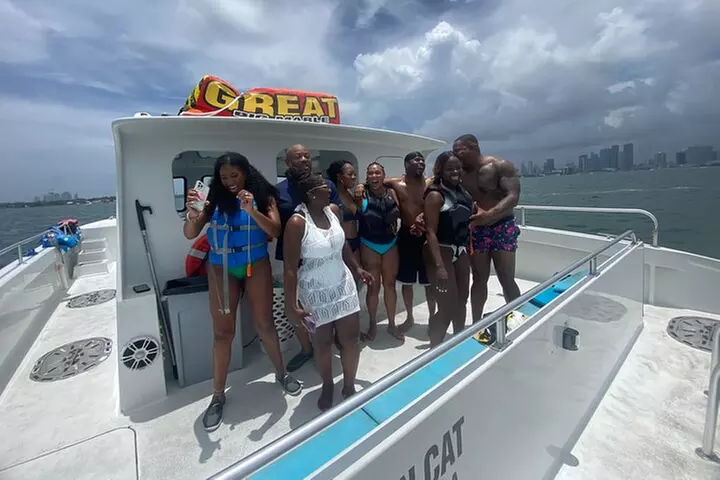 The Ultimate Water Experience in Miami with Drinks and Jet Skis