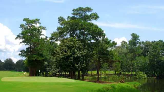 Online Booking - Round of Golf at Hickory Hill Country Club - Primary Image