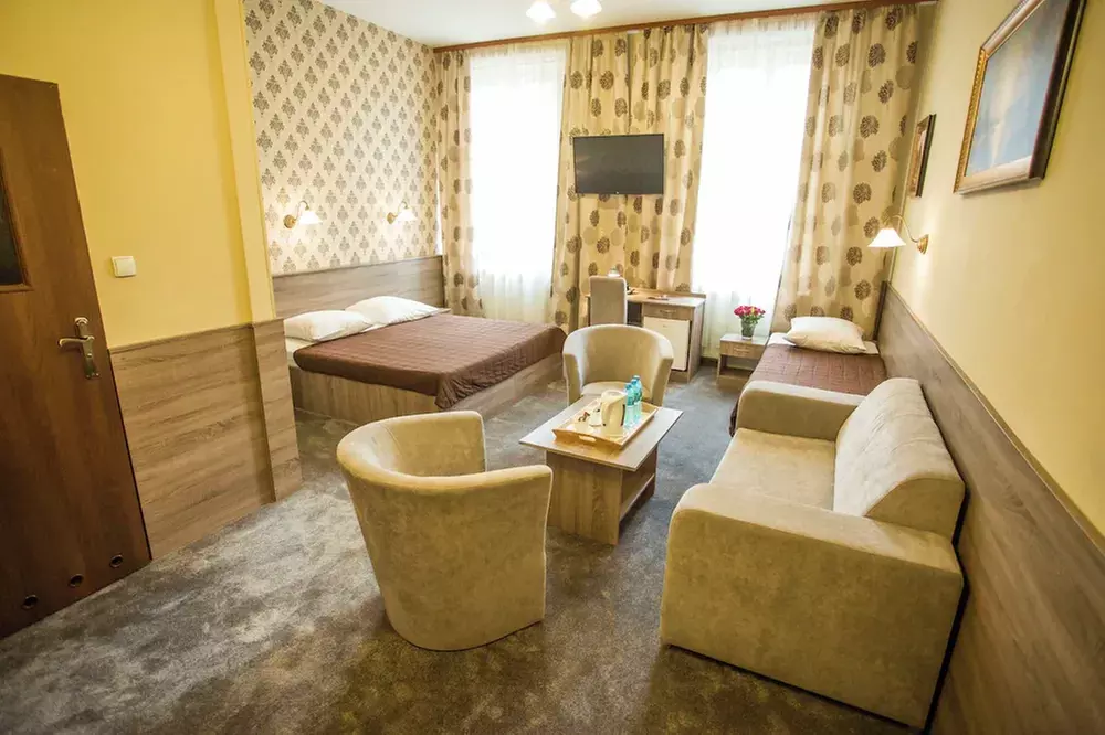 ✈ POLEN | Krakau - Hotel Maksymilian 3*, 4 nachten - Spa