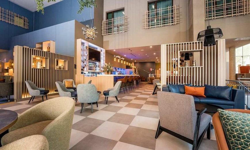 Image 46: ✈ SPANIEN | Barcelona - Leonardo Royal Hotel Barcelona Fira 4*, 2 N...