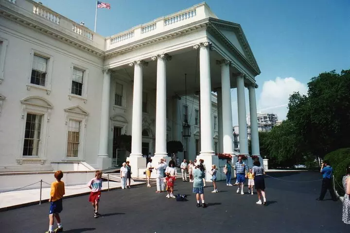 Private DC Day and Night Limousine Tours