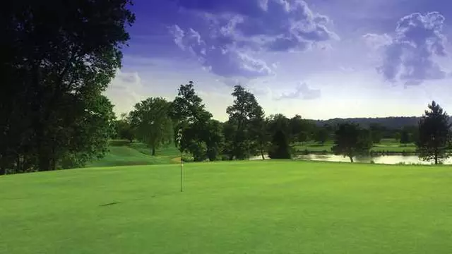 Online Booking - Round of Golf at California Golf Course - Primary Image