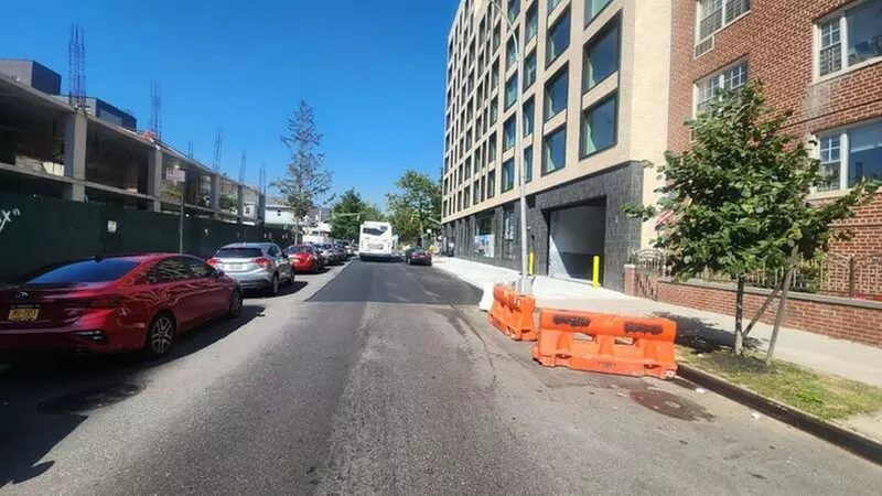 Parking at MPG Parking - 153-10 Parking LLC Garage - Primary Image