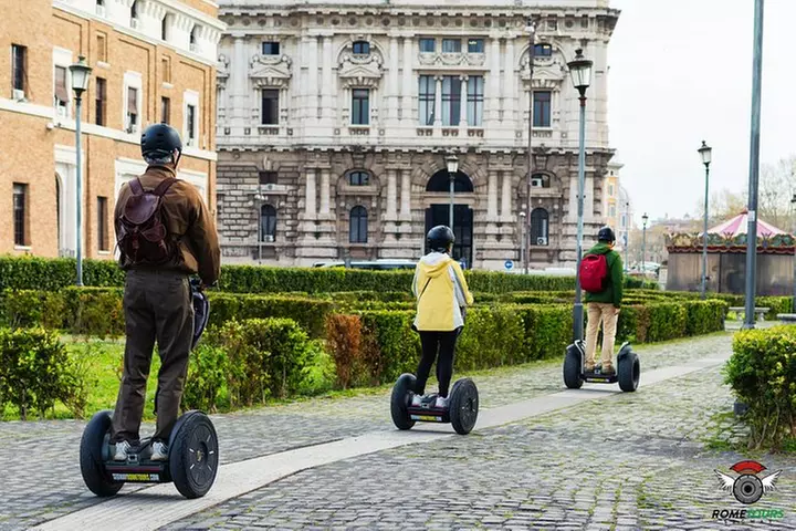 Tour storico di Roma in Segway - Primary Image