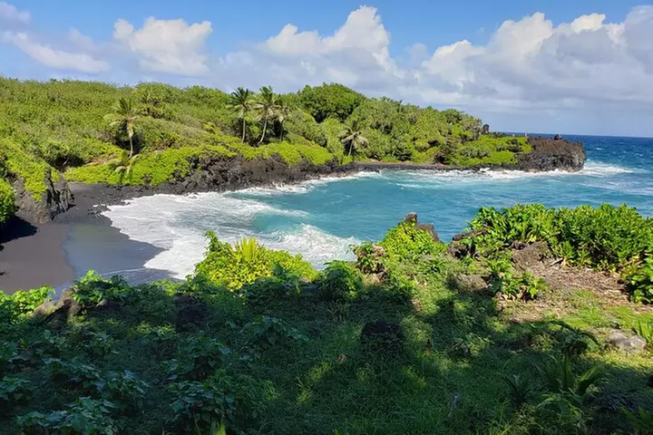 Full-Circle "Reverse" - Luxury Road to Hana Tour from South Maui - Primary Image