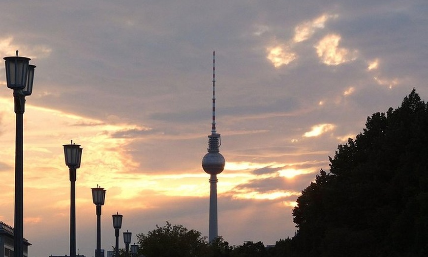 Image 11: Halbtägige historische Tour durch Ostberlin in kleiner Gruppe