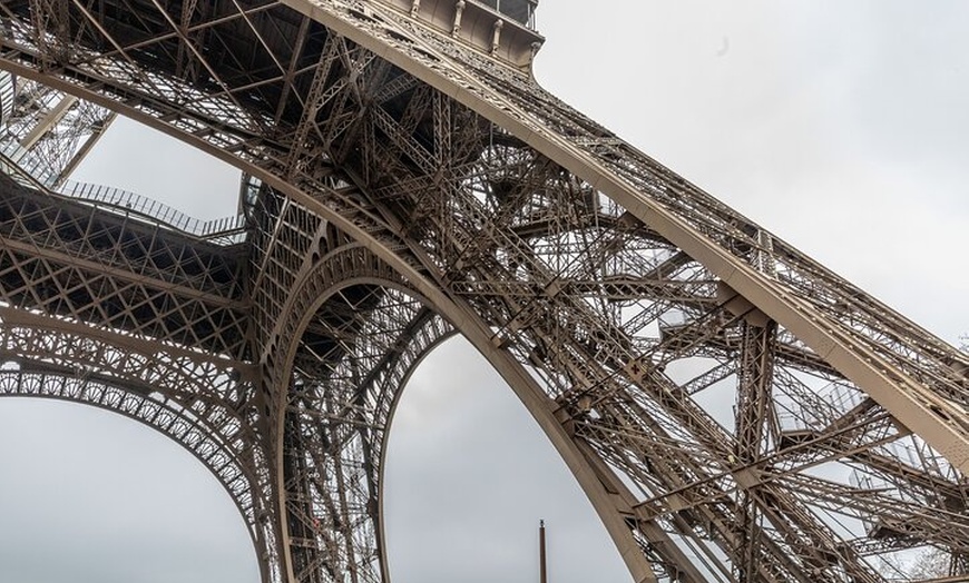 Image 27: Explorer Paris Points de repère: Tour Eiffel et croisière sur la Seine