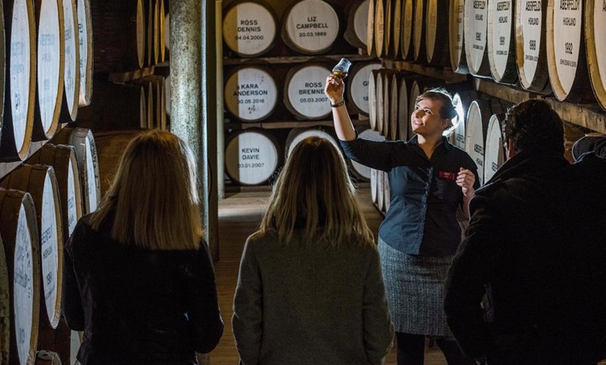 Image 5: Edinburgh: The Ultimate Whisky Experience Tour