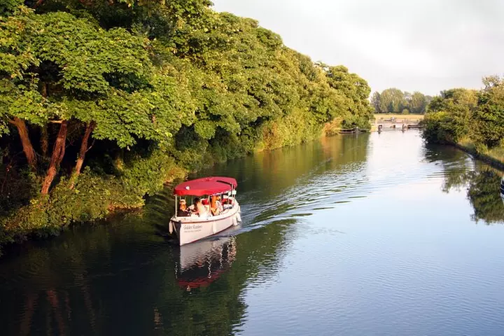 Afternoon Tea Sightseeing River Cruise in Oxford