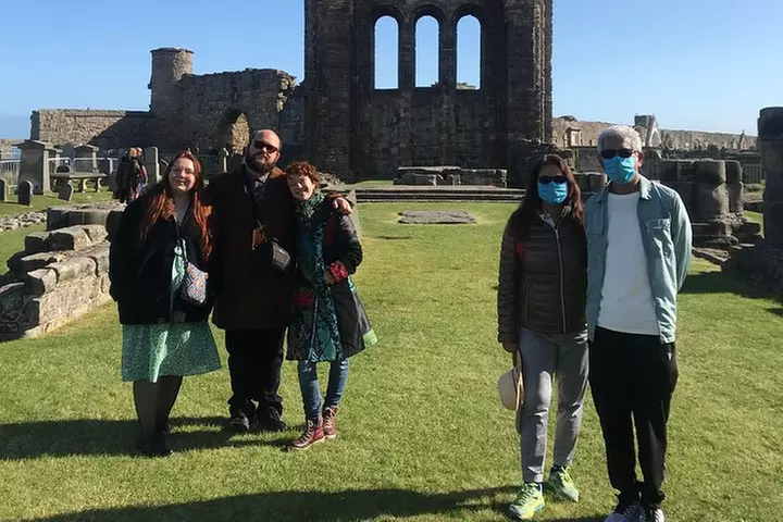 St Andrews Must-Sees Daily Walking Tour (11am & 2pm)