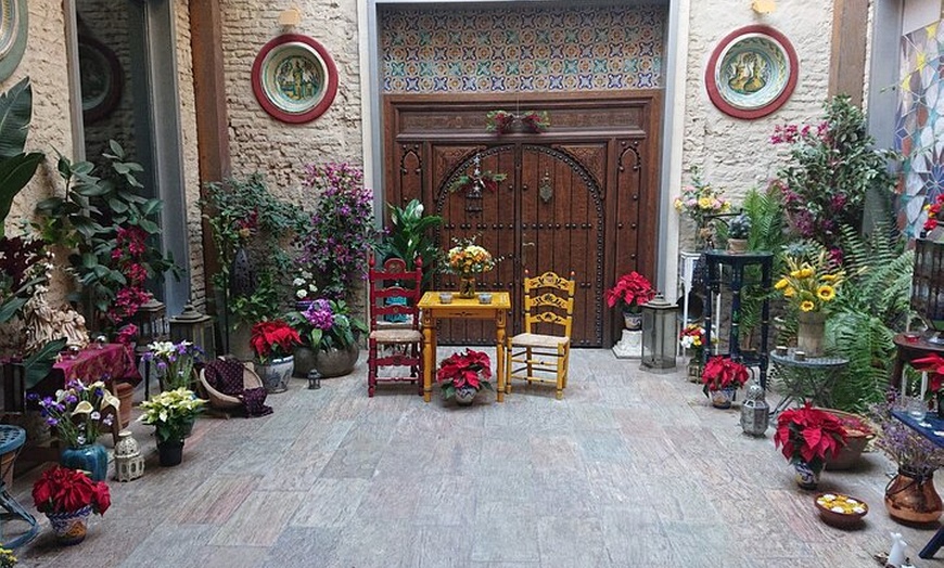 Image 6: Entrada al espectáculo de flamenco en la Casa de la Memoria
