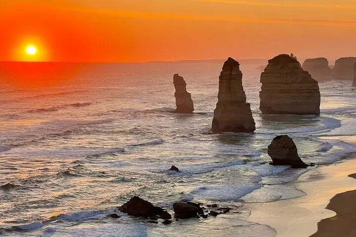 Great Ocean Road Full-Day Sunset Eco Tour from Melbourne