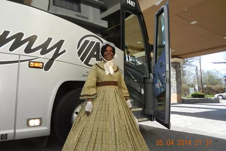 Niagara Falls USA and Underground Railroad Heritage Tour