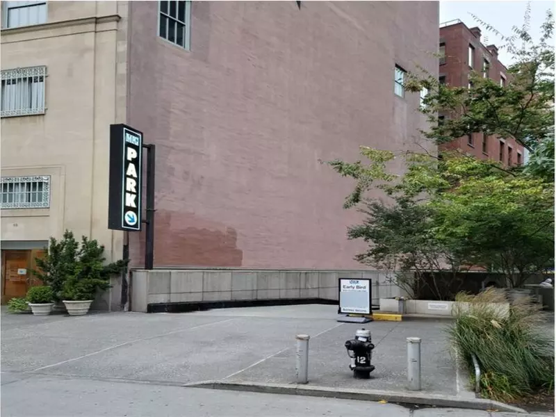 Parking at MPG Parking - MP 445 Lafayette LLC