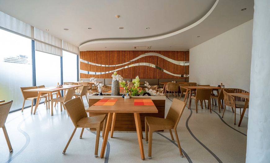 Image 27: ✈ THAÏLANDE DU SUD | Phuket - Bandara Beach Resort Phuket 4* - Bord...