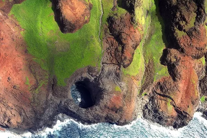 Napali Coast Boat Tour and Snorkeling