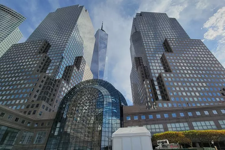 9/11 Memorial at World Trade Center and Financial District Walking ...