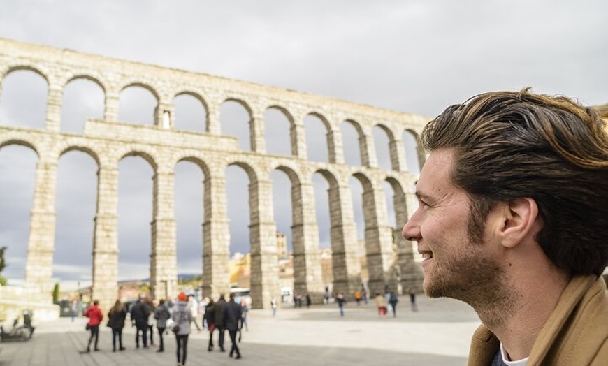 Image 13: Excursión privada de un día a Segovia desde Madrid : Tour en E-Bike...