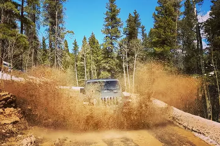 YOU Drive the Jeep! Guided 4x4 Tour in Idaho Springs (Denver)