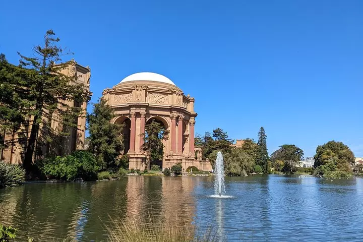 San Francisco Presidio Scavenger Hunt Walking Tour and Game - Primary Image