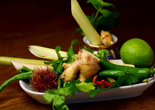 5% Cash Back at Thai House