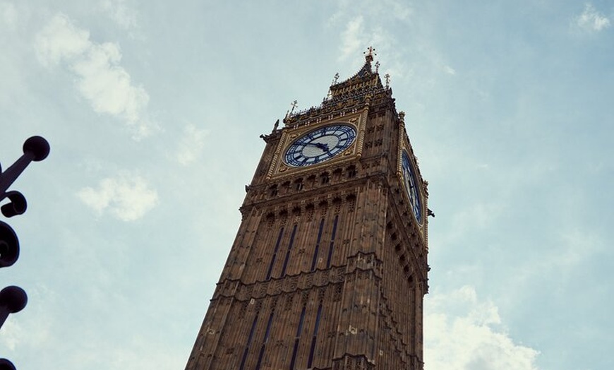 Image 3: Private Photoshoot with Professional Photographer in London