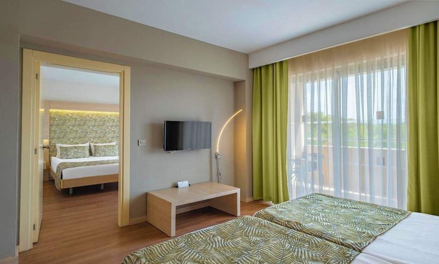 Image 8: ✈ ANTALYA UND UMGEBUNG | Okurcalar - A Good Life Utopia Family Reso...