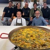 Image 7: Clase de Paella Valenciana con copas y tapas de bienvenida