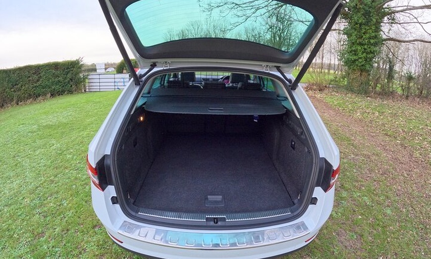 Image 5: Private Airport Transfer from Southampton Cruise Terminal