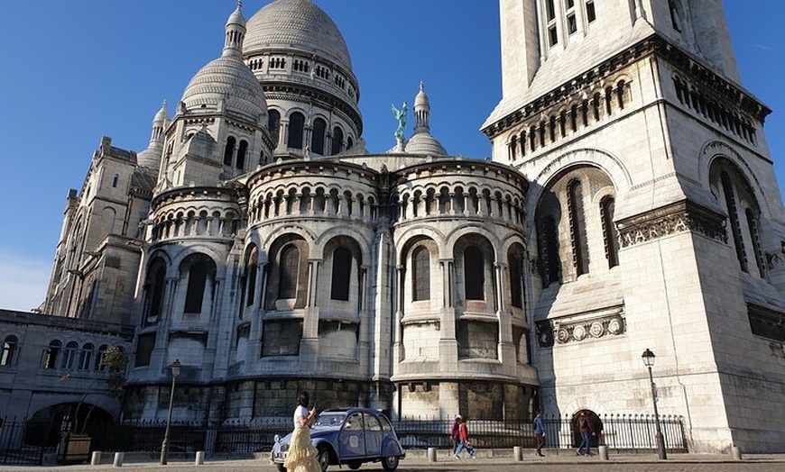Image 3: La Découverte de Montmartre en 2CV - 45 min
