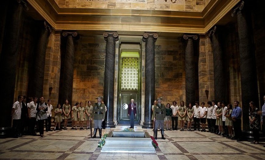 Image 8: Shrine of Remembrance Cultural Guided Tour in Melbourne