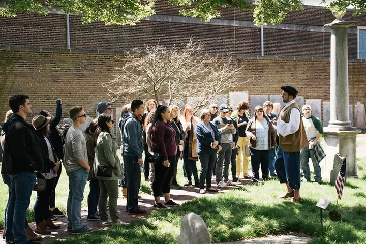 Philadelphia Old City Historic Walking Tour with 10+ Top Sites