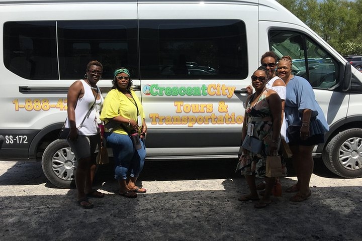 Whitney Plantation and Airboat Tour from New Orleans