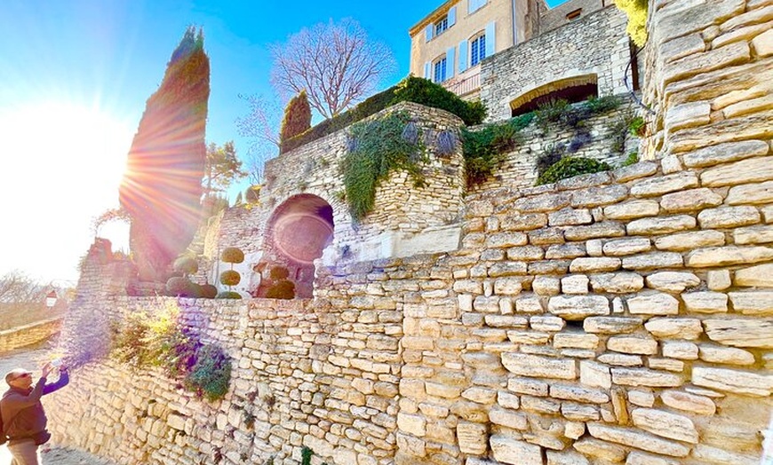 Image 6: 1/2 journée à Gordes Fontaine-de-Vaucluse L'Isle s/Sorgue