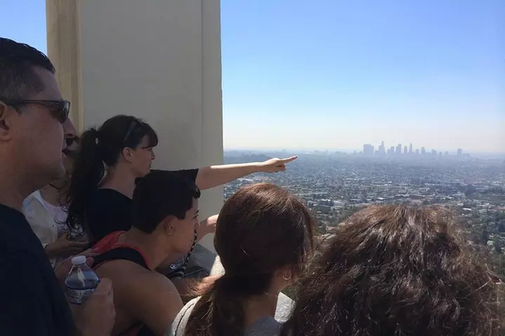 Hollywood Sign Hiking Tour to Griffith Observatory