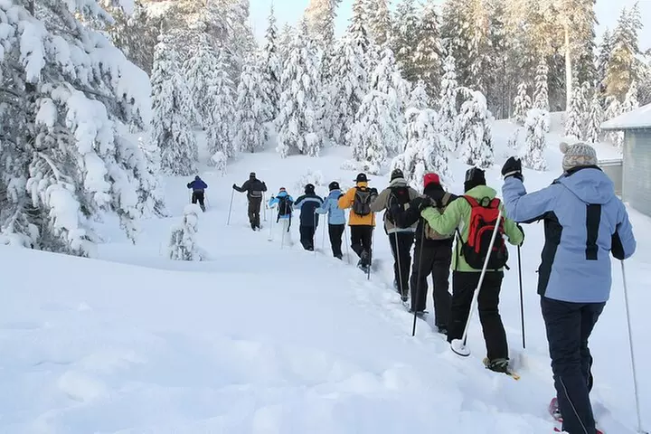 Snowshoe Tour in the Lake Tahoe Mountains