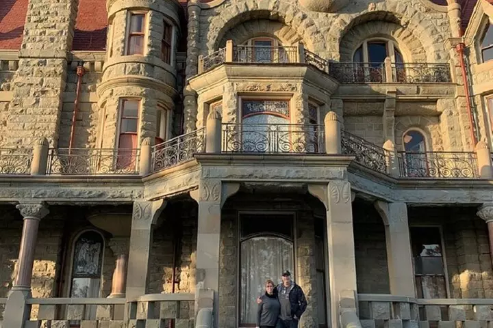 Historical Landmarks Tour of Victoria Grand City and Craigdarroch Castle - Primary Image
