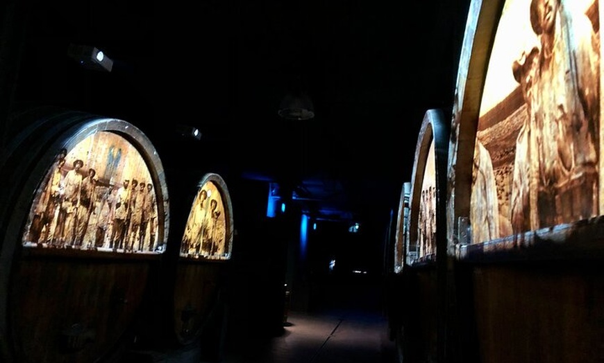 Image 10: Visite de cave immersive, dégustation et panier pique-nique
