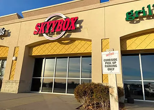 5% Cash Back at Skyybox Grill & Bar