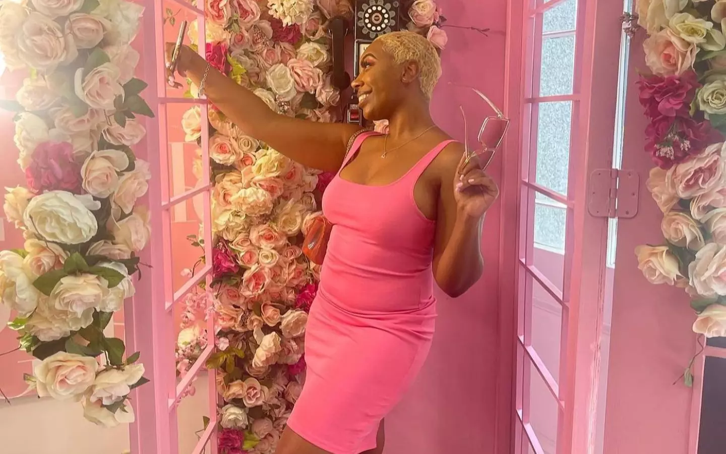 Pose Paradise: NOLA's Selfie Haven - Primary Image