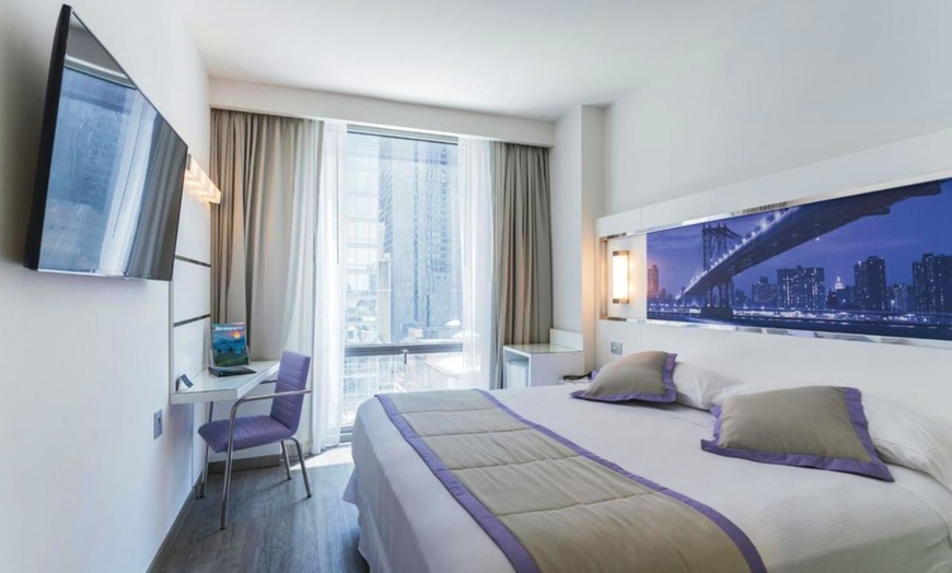 Image 4: ✈ STATI UNITI | New York - Riu Plaza New York Times Square 4* - Cit...