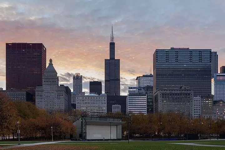 Welcome to Chicago: In-App Walking Audio Tour - Primary Image