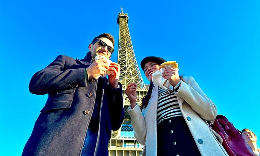 Image 18: Croisière sur la Seine et dégustation de crêpe près de la tour Eiffel