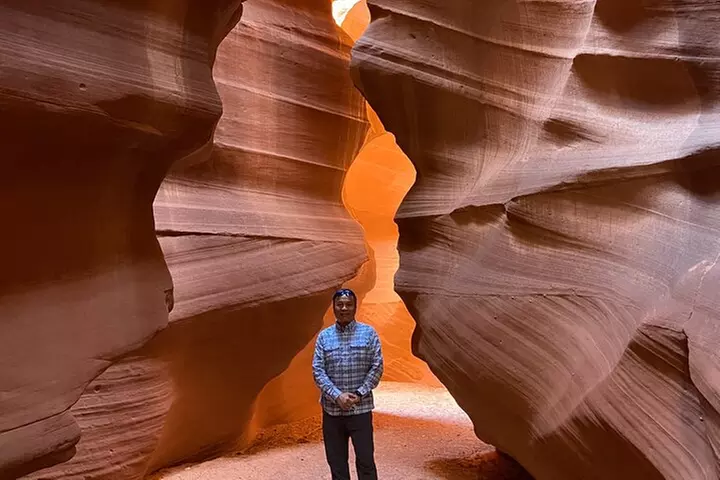 Upper Antelope Canyon Admission Ticket (Tse Bighanilini) - Primary Image