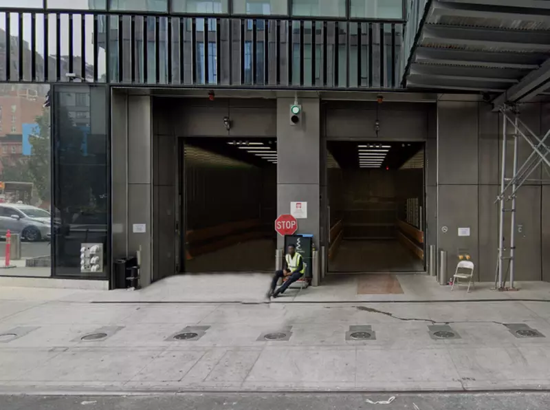 Parking at Icon Parking - 504 W. 35th St. Parking LLC Garage - Second Medium
