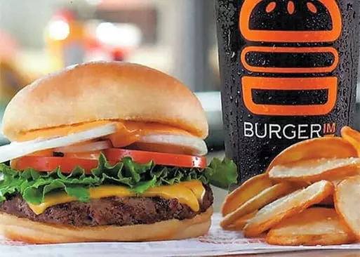 5% Cash Back at Burgerim - Elmwood Park