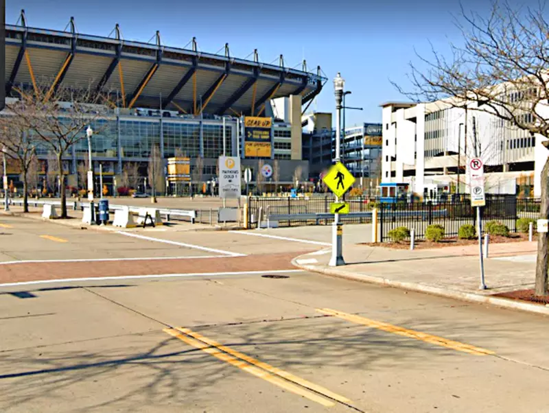 Parking at Gold Lot 1A - Primary Image