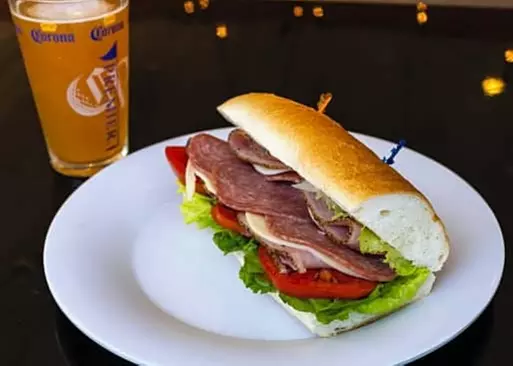 5% Cash Back at Casa Mia's Restaurant
