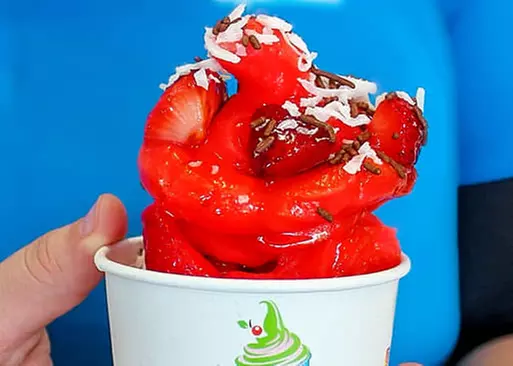 5% Cash Back at YoJay's Yogurt Treats