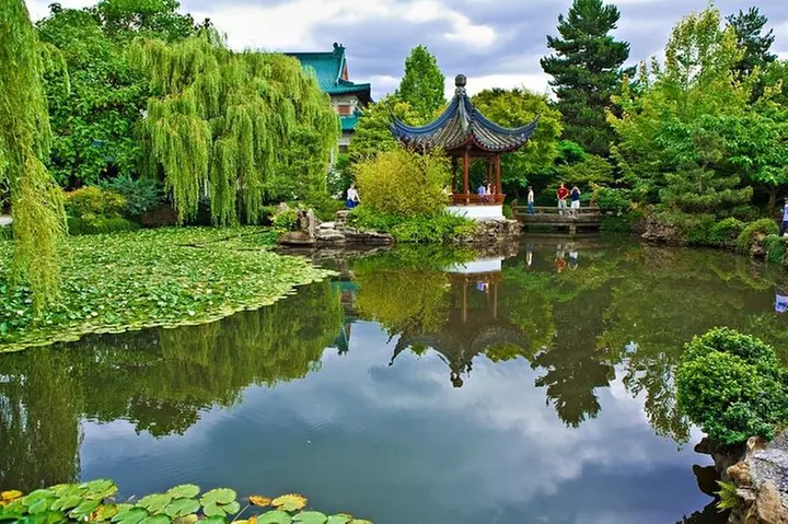 Private Tour: Gardens of Vancouver - Primary Image